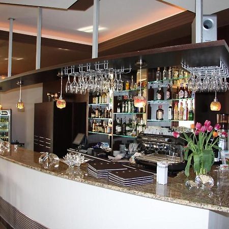 Hotel Wasik Krogulcza ภายนอก รูปภาพ