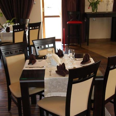 Hotel Wasik Krogulcza ภายนอก รูปภาพ