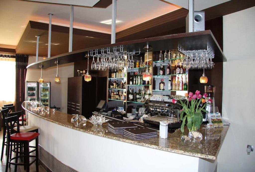 Hotel Wasik Krogulcza ภายนอก รูปภาพ